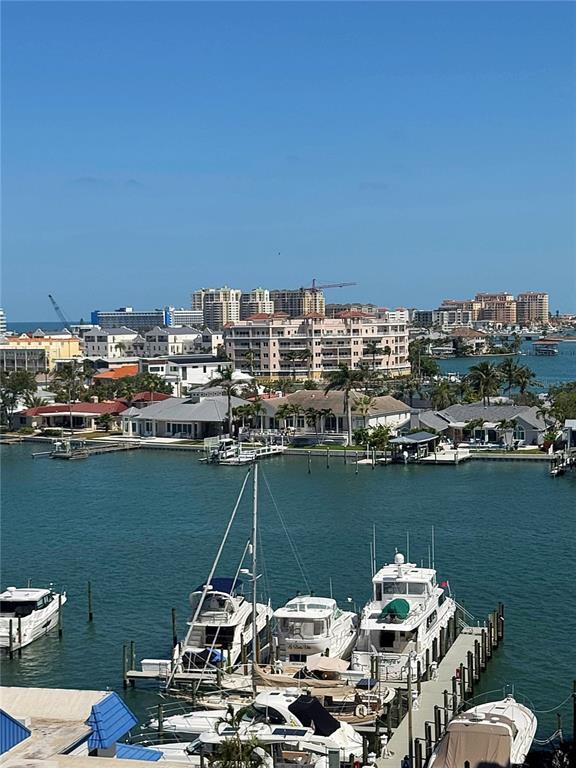 Foto del edificio - 851 Bayway Blvd