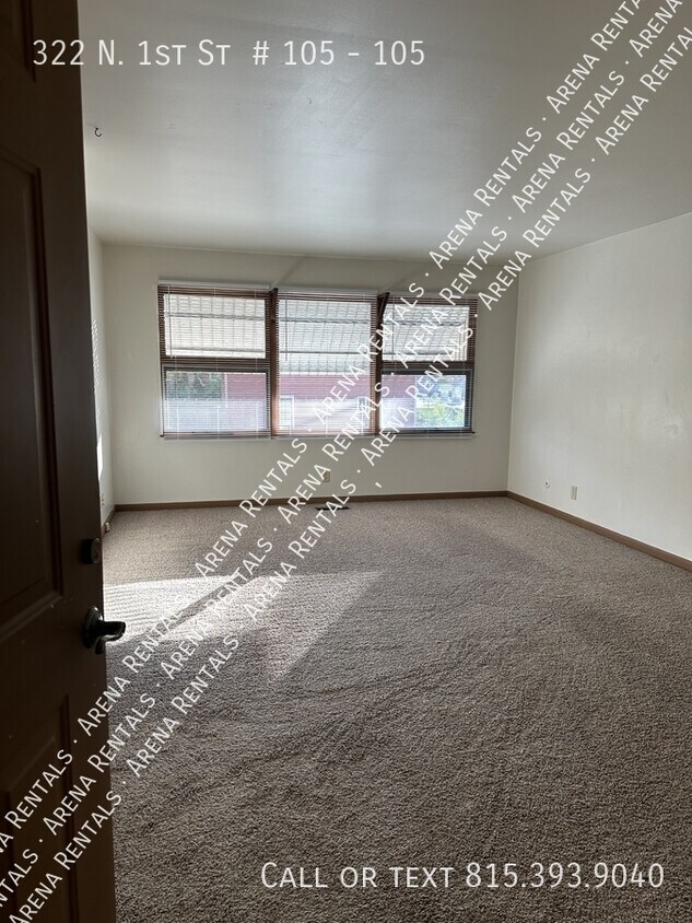 Foto principal - 322 N 1st St