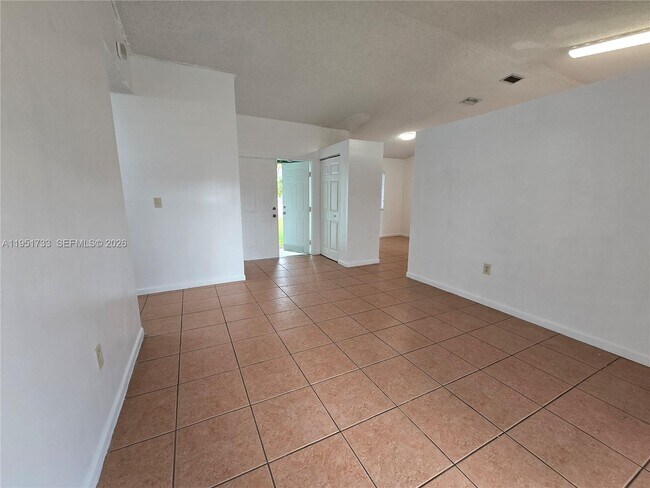 Foto del edificio - 13364 SW 253rd Terrace