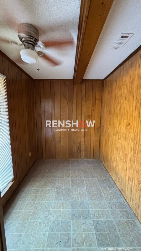 Foto del edificio - 3564 Fox Meadows Rd