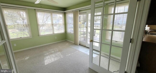 Foto del edificio - 16891 Essex Rd