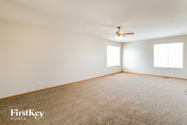 Building Photo - 39804 Stoneywood Dr