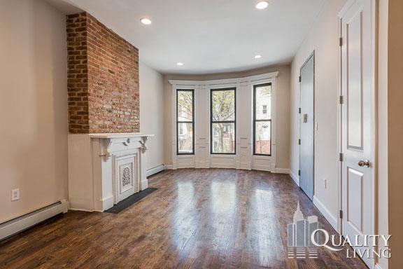 Building Photo - 730 Chauncey St