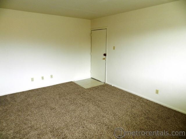 Building Photo - 1774 Clifton Ave