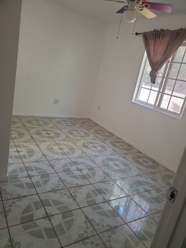 Foto del edificio - 11221 Sunburst St