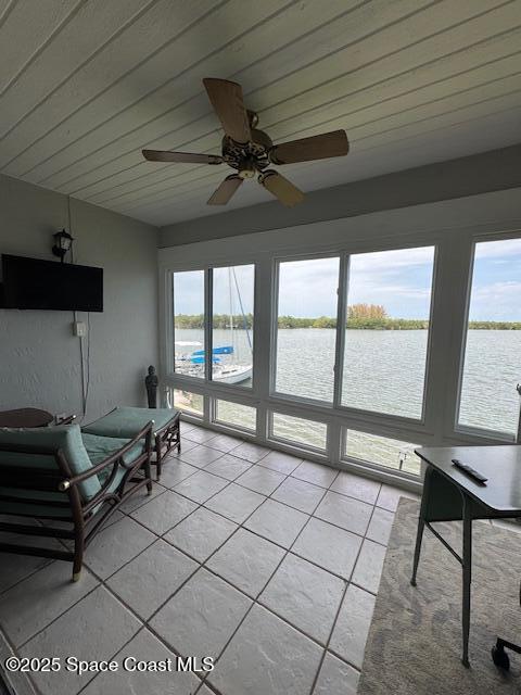 Building Photo - 1605 Minutemen Causeway