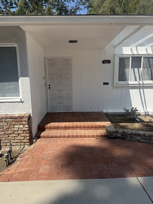 Building Photo - 7057 Vassar Ave