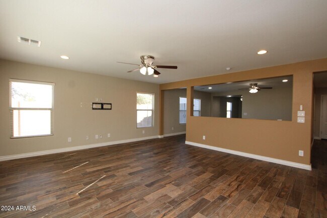 Foto del edificio - 12123 Cottontail Ln