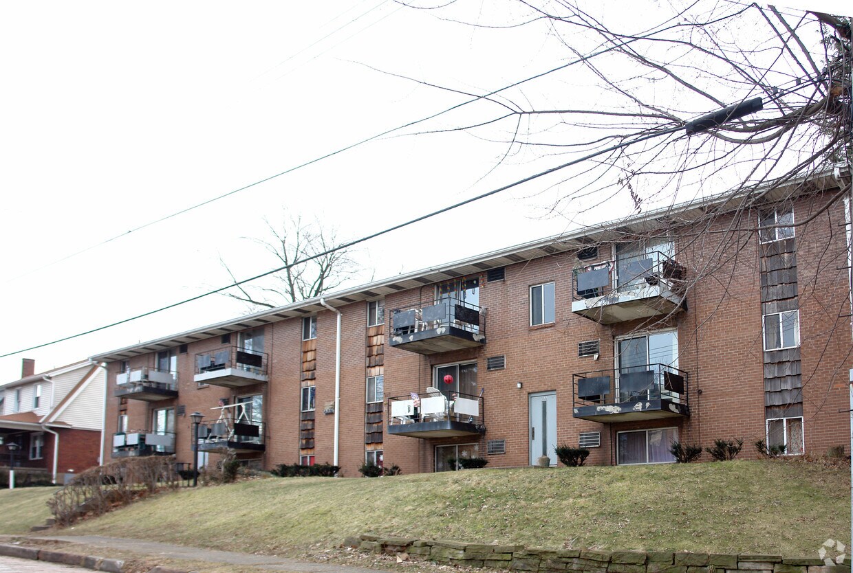 Foto principal - 231 Irwin Ave