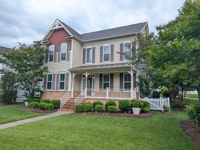 Building Photo - STUNNING Single Family Home in Brunswick C...