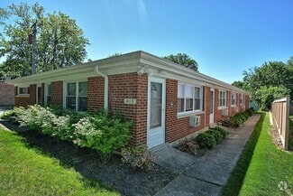 Building Photo - 413 Wilson St