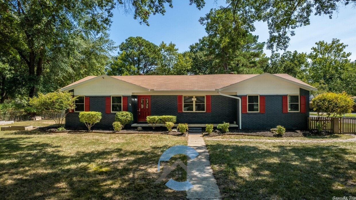 111 S Lincoln St, Cabot, AR 72023 House for Rent in Cabot, AR