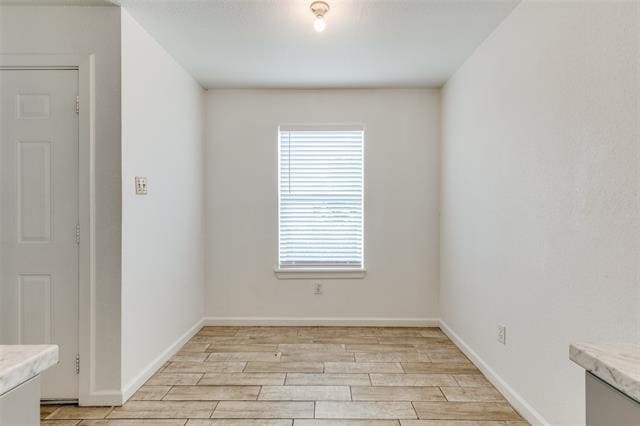 Building Photo - 215 Roberts Cir