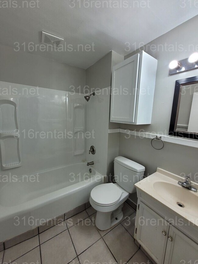 Foto del edificio - $875 - 2 bed 1 bath - Single Family Home