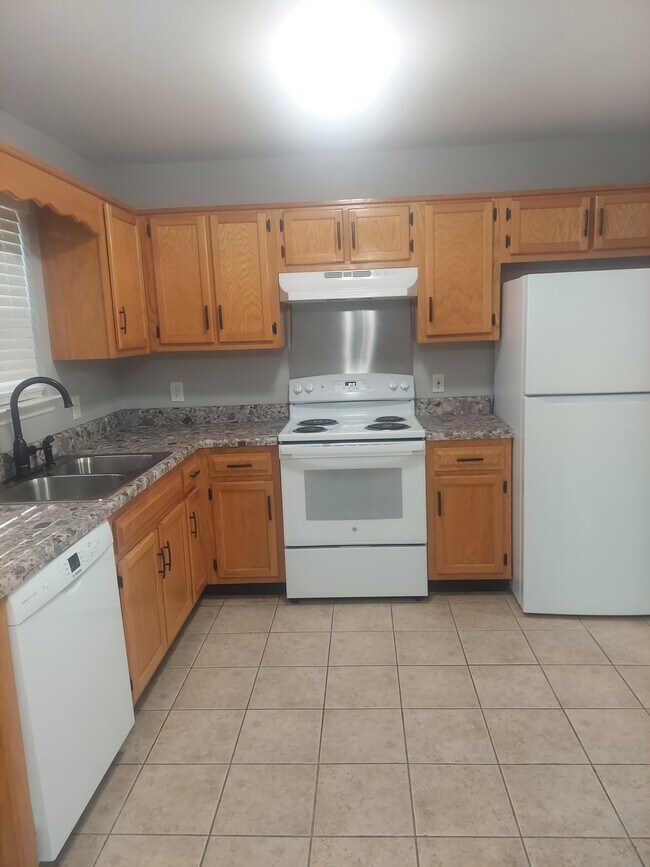 Foto del edificio - 1438 Vance Rd