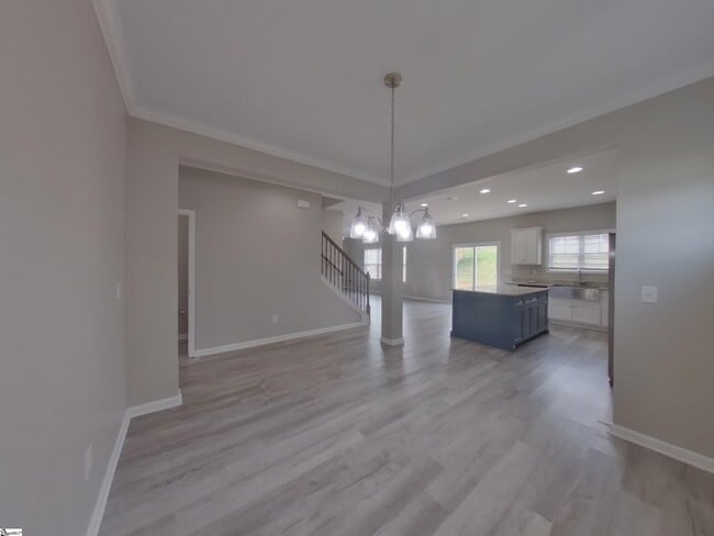 Building Photo - 629 Grantleigh Dr