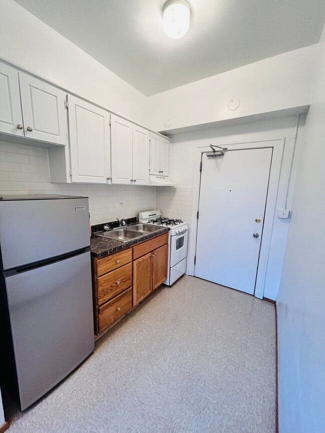 Interior Photo - Winthrop Manor Apartments