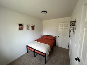 Building Photo - 48160 Rustic Ave