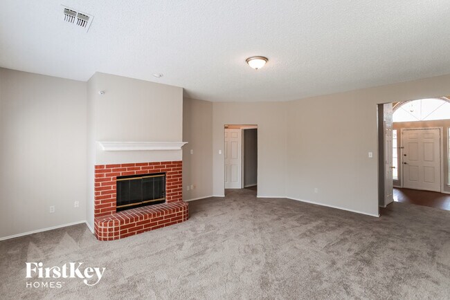 Building Photo - 1016 Chancellorsville Pkwy