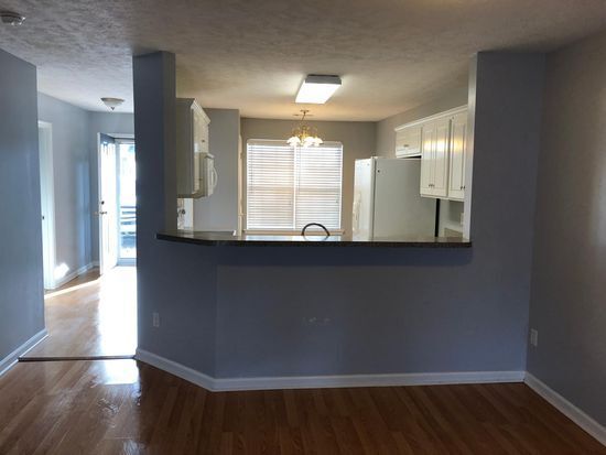 Building Photo - 113 Violet Ct, Greenwood, SC 29649