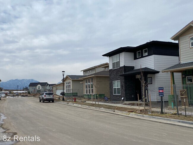 Foto del edificio - 4 br, 3.5 bath House - 735 Discovery Pkwy