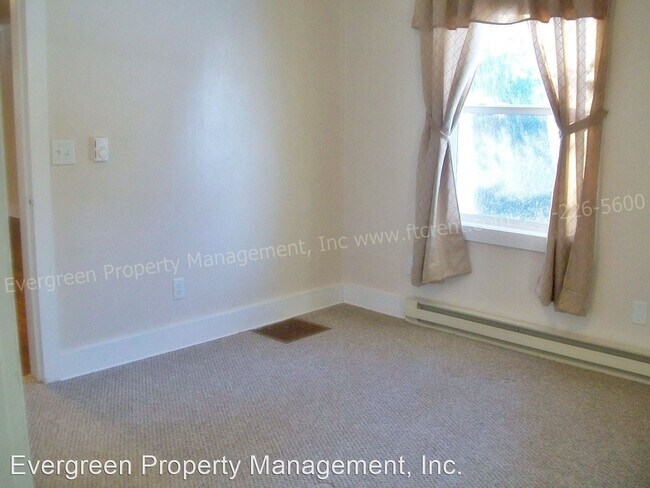 Building Photo - 2 br, 1 bath House - 430 W. Willox Ln