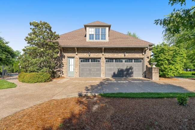 Building Photo - 9265 Carrisbrook Ln
