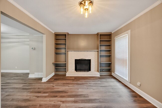 Foto del edificio - Two bedroom townhome in prime location!