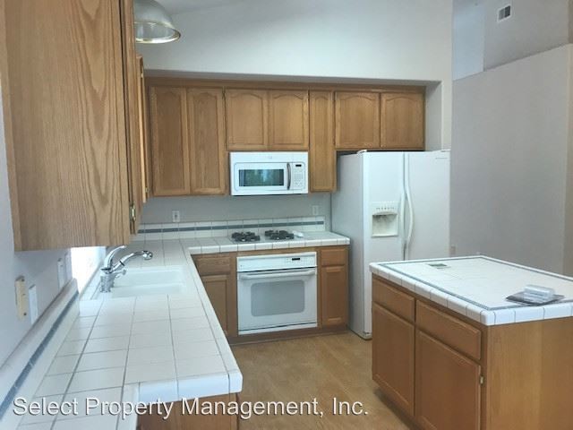 Building Photo - 3 br, 2 bath House - 12010 Westwood Dr.