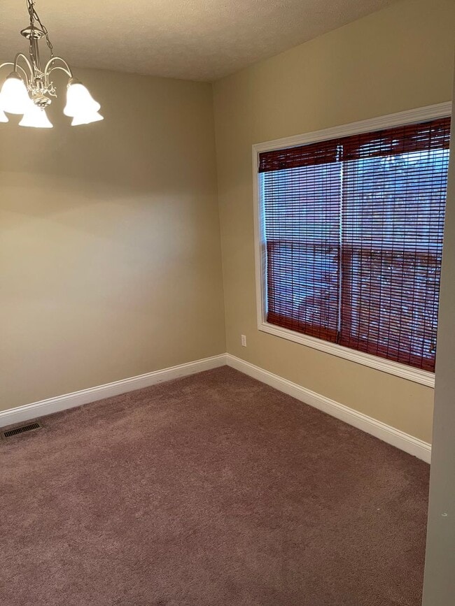 Building Photo - 417 Cabernet Dr