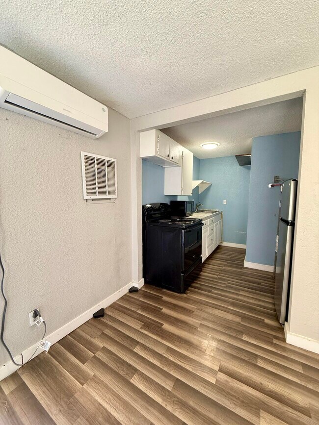 Foto del edificio - 2109 22nd St