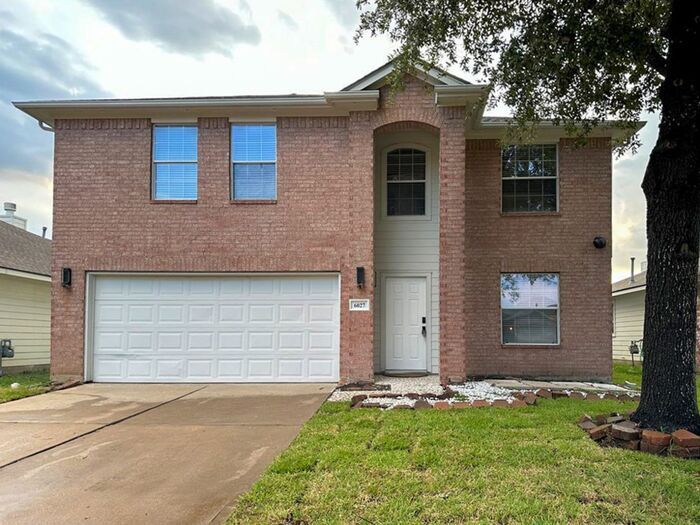 Foto principal - Beautiful 4-Bedroom Home in Katy, TX – Spa...