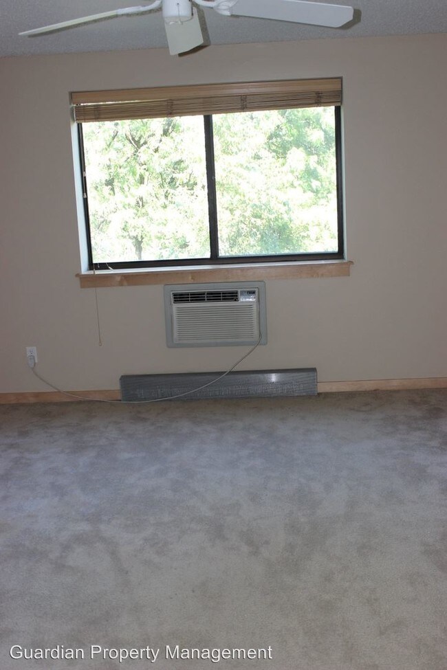 Building Photo - 311 Kenwood Pky