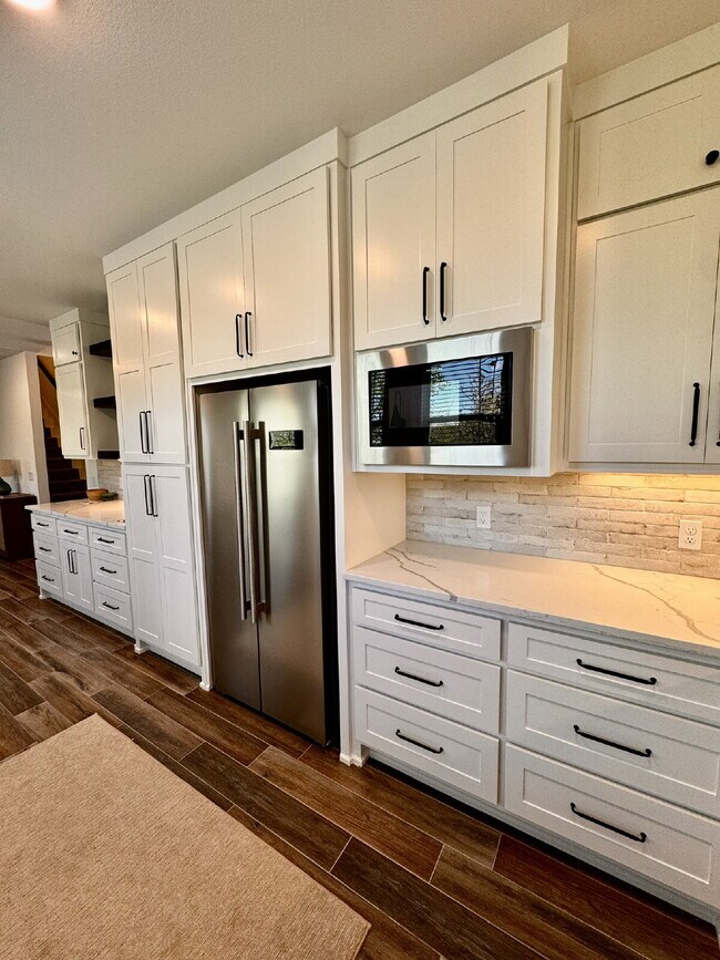 Foto del edificio - 8881 Williams Rd