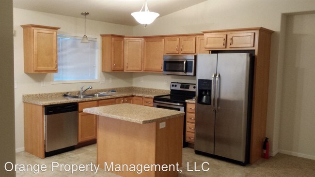 Foto del edificio - 3 br, 3 bath House - 3338 8th St NE