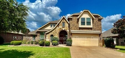 Building Photo - 511 Carnation Ln