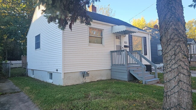 Foto del edificio - 3509 Clairmont St