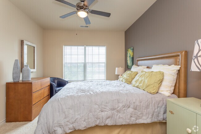 1BR, 1BA - 746 SF - Atwell 1 - TGM Moorefield