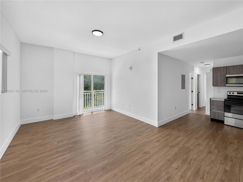 Photo - 1021 NW 1st Street Unit 201