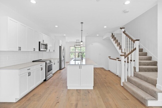 Foto del edificio - 635 Main St