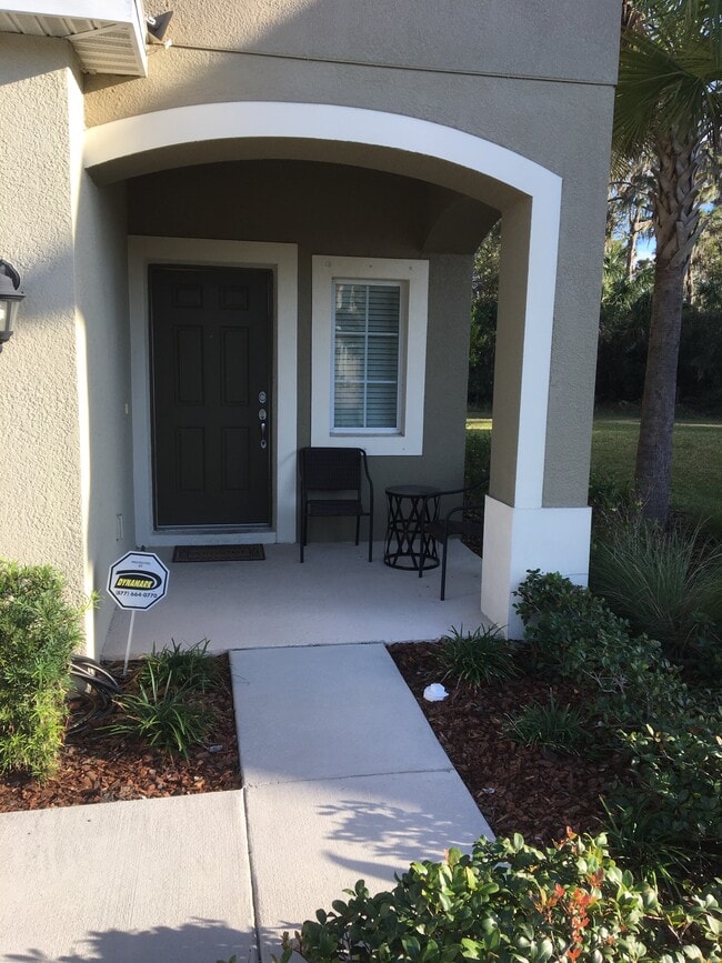 Building Photo - 6832 Holly Heath Dr
