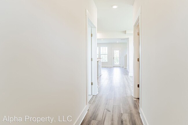 Building Photo - 4 br, 3 bath House - 163 Dalmatian Dr
