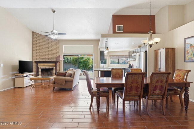 Foto del edificio - 5713 E Nisbet Rd