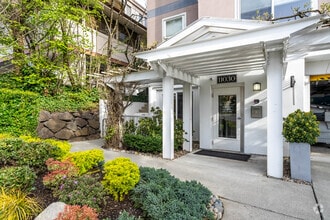 Building Photo - Sir Gallahad Apartment Homes