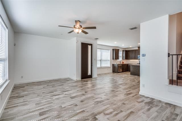Foto del edificio - 500 Carmack Dr