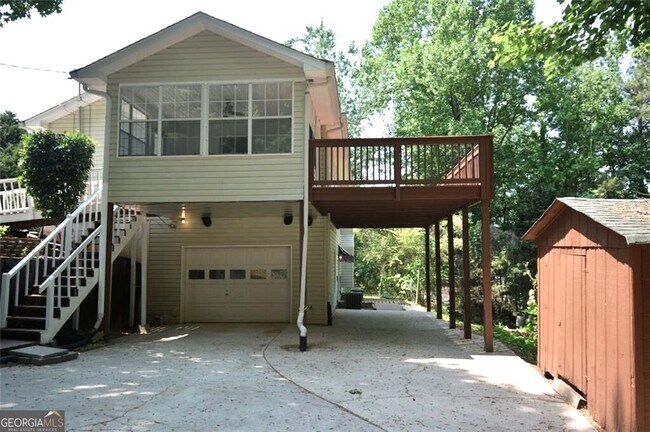 Building Photo - 5562 Concord Cir