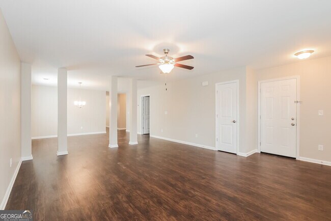 Building Photo - 155 Rockingham Dr