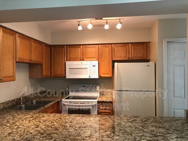Building Photo - 1475 Casa Park Cir