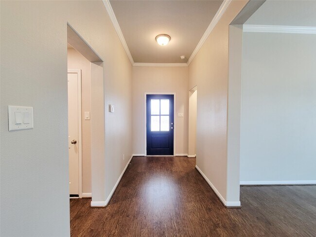 Building Photo - 31114 Gulf Cypress Ln