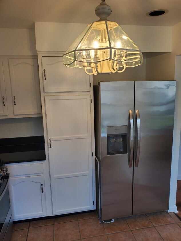 Foto principal - 551 Clubhouse Ct